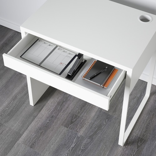 Ikea micke desk 142x50cm white top